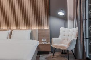 The Grey Oasis - Central, Free Parking, Self Check-In - Oradea - 8