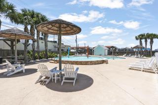 NEW 5BR, Heated Pool, Pet-Friendly, Near the Beach - Corpus Christi - 7