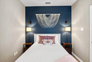 NEW 5BR, Heated Pool, Pet-Friendly, Near the Beach - Corpus Christi - 9