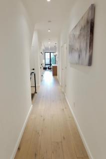 Contemporary Home in Shaw-U Street - Washington - 4