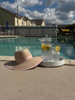 Family stay Near Disney - 0