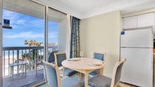 Oceanfront Studio in Daytona Beach Resort - Daytona Beach - 1