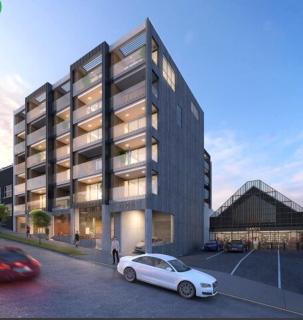 Stylist Large Apartment with Balcony - Auckland - 3