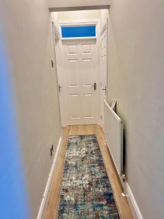 Seafront Apartment - Newcastle - 5