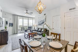 Destin Resort Condo with Pool and Beach Shuttle! - Destin - 5