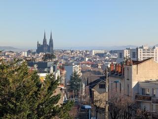 L'appart le 19 , F3 proche centre vue cathédrale, 2 chambres - Clermont-Ferrand - 5
