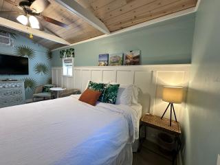 Palm Paradise Retreat - 2