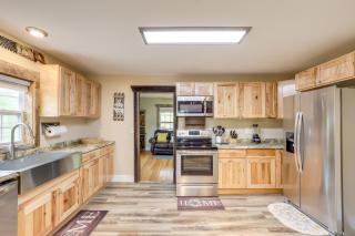 Hike and Relax Blue Ridge Mountain Retreat! - 2