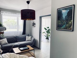 Cantosia - Appartement T3, Terrasse & Jardin Privatif - Saint-Brès - 6