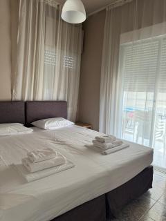 Laki Hotel - Nea Plagia - 1