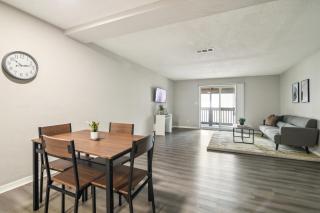 Sweetwater 8e I Beautiful 2bd Apt I Free Parking - Gainesville - 9
