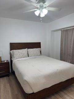 Luxury Upscale Condo In The Heart Of Waikiki - 6