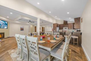 KABINO: A/C Hot Tub Pool Table 3 aces Trailer Parking Boat Launch - 7