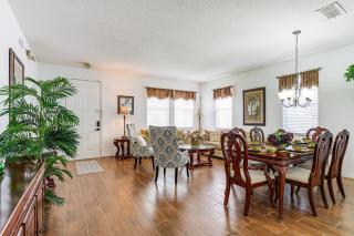 Near Disney and Golf Pet-Friendly Davenport Home! - 5