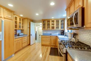 2 Mi to Lake Tahoe Spacious and Serene Retreat! - Tahoe City - 2