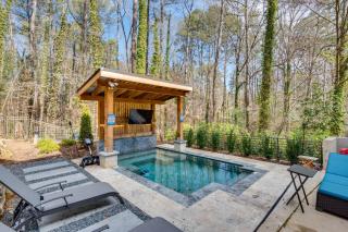 7 Mi to Dtwn ATL Sleek and Modern Home! - Atlanta - 0