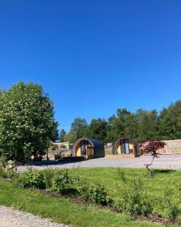 Loch Ness Pods - Fort Augustus - 7