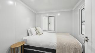 Leo's Beach Hideaway - Stylish Tiny Home - Arrawarra - 3