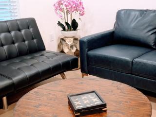 Custom Design Kitchen King Beds Laundry Large TVs - 6