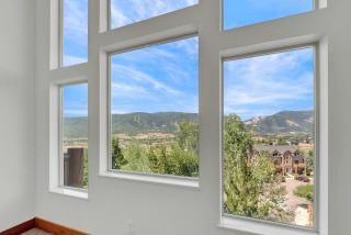 Eden Mountain All Season Retreat Golf and Ski Resort - Eden - 0