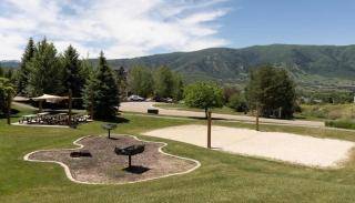 Eden Mountain All Season Retreat Golf and Ski Resort - Eden - 6