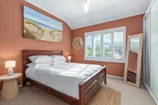 Family-Friendly Townhouse with Private Courtyard - Sydney - 3