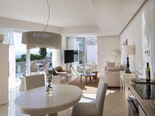 Holiday home with a private pool in Elounda - Elounda - 6