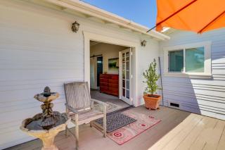 Beautiful South Oceanside Bungalow 1 Mi to Beach! - Oceanside - 8