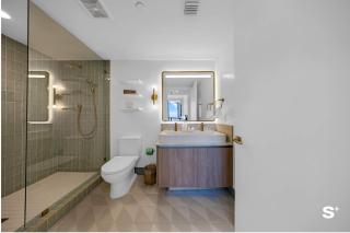 Modern DTW Miami Escape with Water Views - Miami - 4