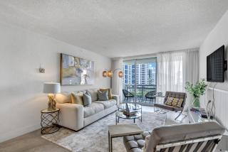LUXURY APARTMENT - Direct Bay in South Beach - 6