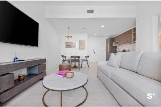 Luxury 1-BR PH with Breathtaking Downtown Views - Miami - 8