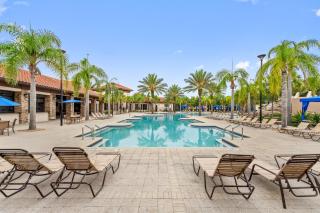 Show Stopping 5bdr45bath Villa Wpool - Davenport - 0
