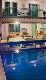 LAGOA SUMMER HOUSE - Casa duplex - Piscina e 4 Quartos - 0