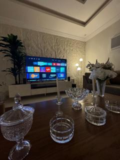 Luxury Style Apartment Sari Street - 7