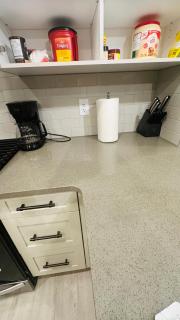 Luxurious 4BR Villa - 2 Master Bedrooms Ensuite! - Calgary - 5
