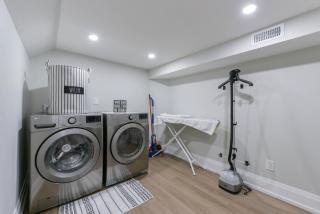 Stunning 2 bedroom - Oakville Prime Location - Oakville - 2