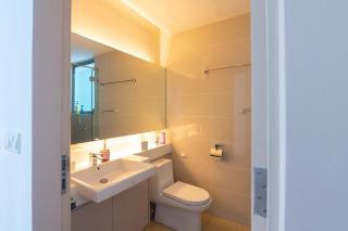 Chic High-Floor 3BR Apt in Bukit Bintang - 5