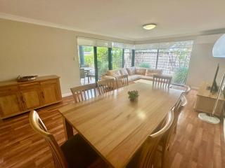 Escape to Villa 4 - Cape View Resort - Broadwater - 7