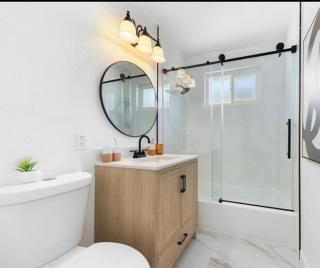 cozy house 4 bedrooms 2 baths - 4