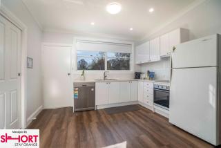 Paddington Villa 2 - wi-fi, Netflix - Orange - 1