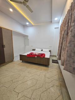 Jokhana villa stays - Varanasi - 2