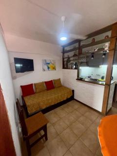 Renovado departamento 100 mts del mar - Mar del Plata - 4