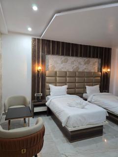Ringus Luxury Line - Mughal Sarāi - 2