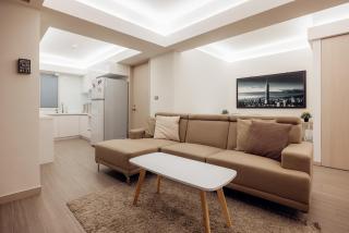 2B1bLDK Zhongxiao Dunhua, Ultra Center City • 2房1衛 客廳廚房 忠孝敦化 黃金地段市中心 - Taipei - 2