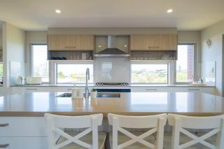 The Sunset Apartment on Orealla - Sunrise Beach - 6
