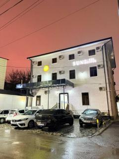 Sun Hotel - - 0