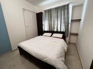 Anahat Host all Back Packer 2BHK 2 Bed AC - Nashik - 4