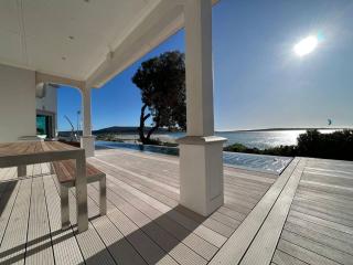 Beach Tower House Luxury Beachfront Villa - Langebaan - 6