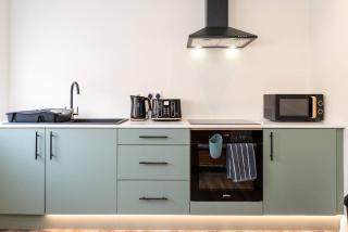 Aurum 6 - Chic 1BR Stay by DMU City Centre - 6