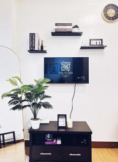 The Stars Lil' Suite - Trece Martires - 4
